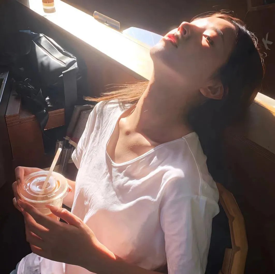 瞠目结舌